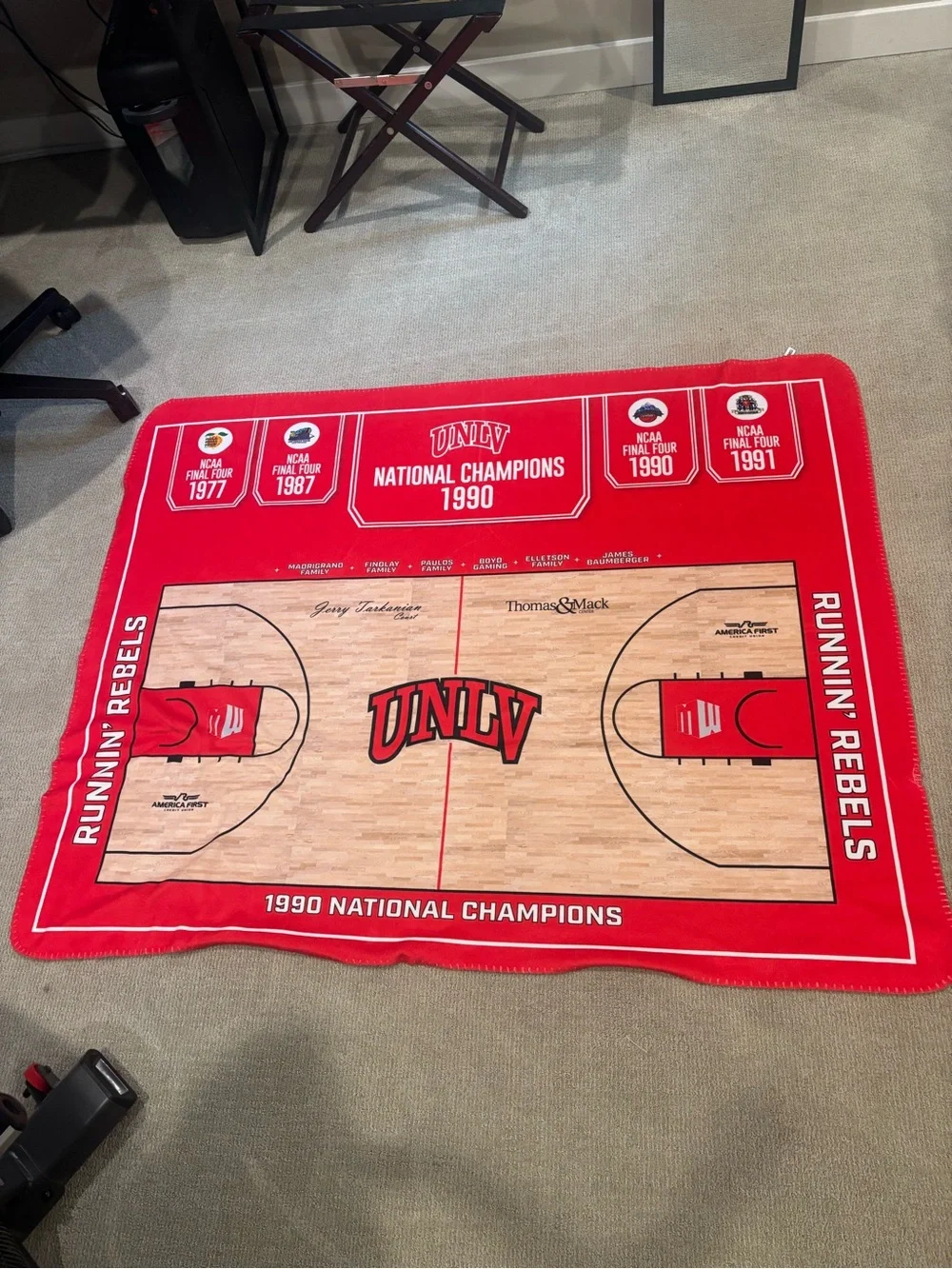 UNLV Basketball Throw Blanket